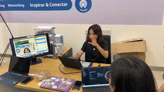 GIF detección gesto HOLA (animación de detección)